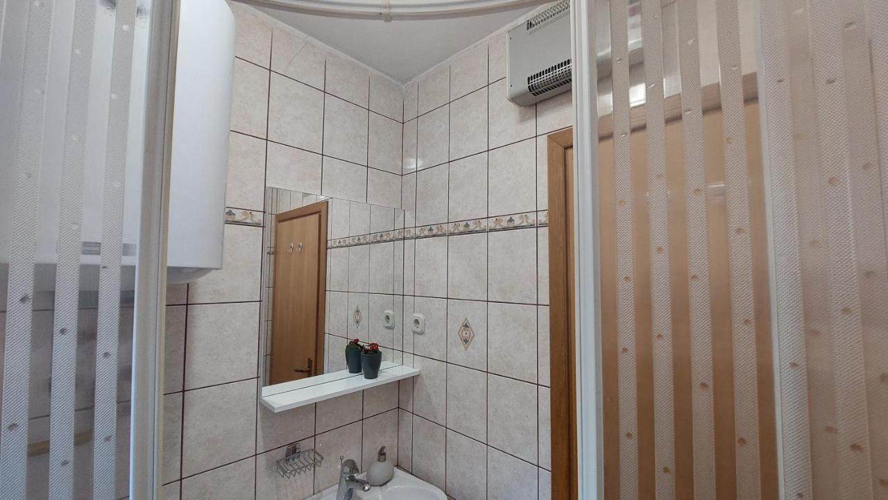 Studio 7Even Ground Floor Pula Exterior foto