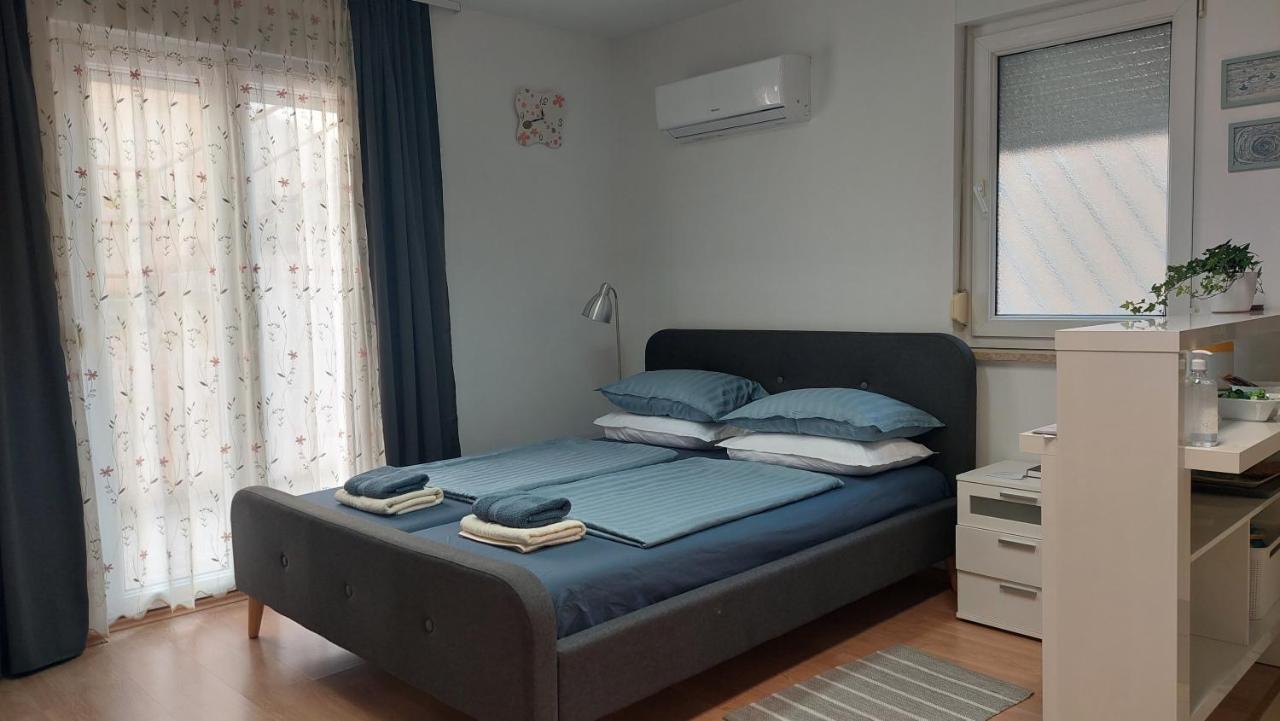 Studio 7Even Ground Floor Pula Exterior foto